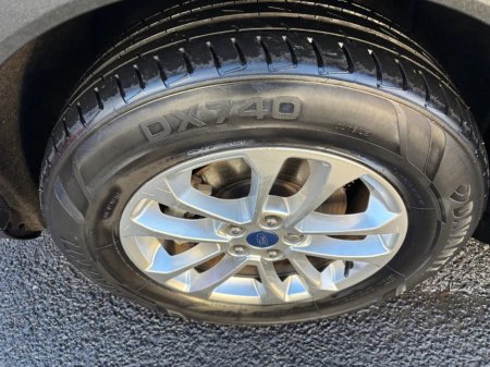 2023 Ford Kuga 2.5 Duratec 225PS PHEV Titanium Auto €22,500 thumbnail