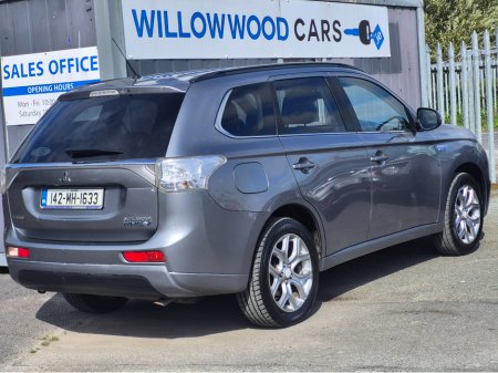 2014 Mitsubishi Outlander 2.0 GX4H PHEV 160BHP 5DR AUTO €9,450