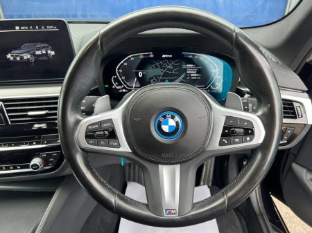 2023 BMW 5 Series 530e TOURING M-SPORT PRO 2.0 HYBRID // FULL SERVICE HISTORY // REVERSE CAMERA // APPLE CARPLAY/ANDROID AUTO €38,950