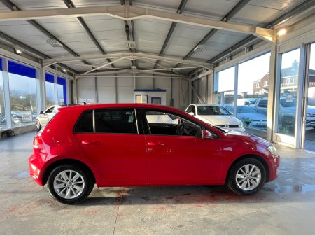 2016 Volkswagen Golf DBA-AUCJZ 1.2 Tsi Dsg Automatic €13,950 thumbnail