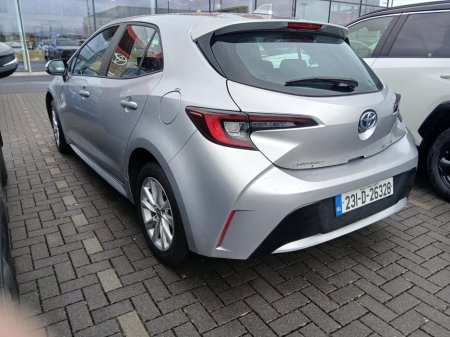 2023 Toyota Corolla 1.8 Hybrid Luna Hatchback €22,995