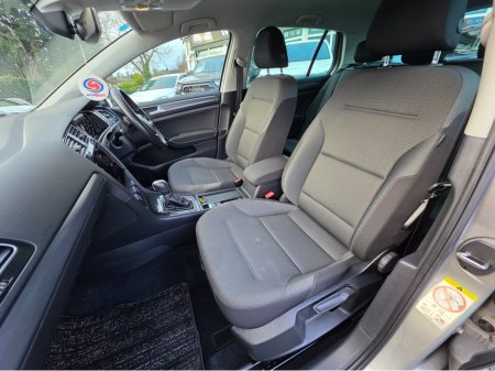 2019 Volkswagen Golf 1.2 TSI COMFORTLINE VIRTUAL COCKPIT - NAVIGATION -CARPLAY ANDROID AUTO - REVERSING CAMERA - LOW ROAD TAX BAND €18,750 thumbnail