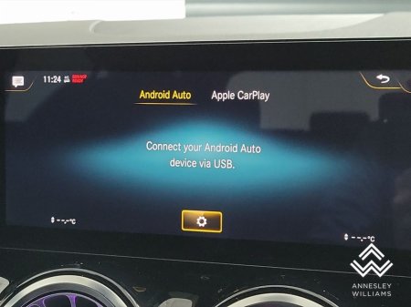 2021 Mercedes-Benz EQA EQA250 AMG Line 66.5 kWh €32,950 thumbnail