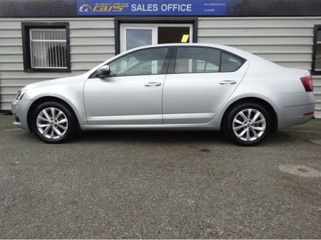 2017 Skoda Octavia AMBITION 1.6 TDI 90HP 5 DOOR KEY 10 €9,950