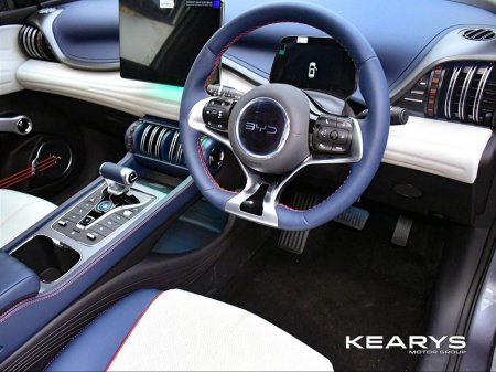 2026 BYD ATTO 3 Order your new 261 Atto 3 Design Grey today! €42,151 thumbnail