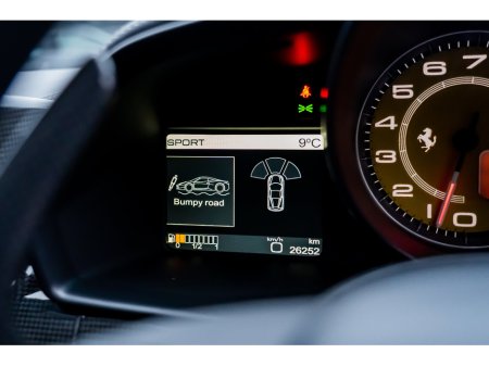 2013 Ferrari 458  €249,950 thumbnail