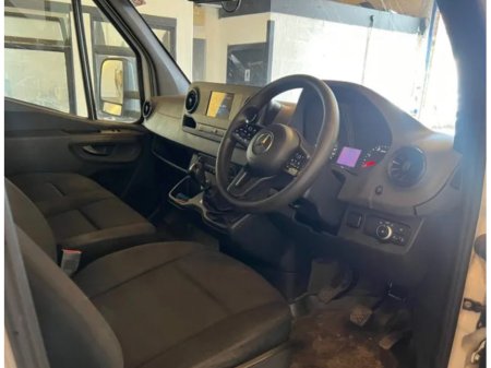 2021 Mercedes-Benz Sprinter  €19,995