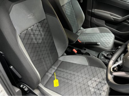 2022 Volkswagen Polo €22950! 2022 VOLKSWAGEN POLO TSI RLINE 1.0 AUTOMATIC / CRUISE CONTROL / REVERSE CAMERA €22,950 thumbnail