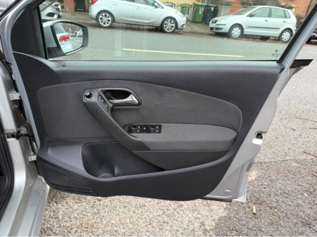 2014 Volkswagen Polo 1.2tsi Automatic, Only 10,000kms! New Nct 11/2026, Apple Car Play, Android Auto, Reversing Camera, A/C, Ideal Starter Car, Cheap Tax & Insurance, €11,950 thumbnail