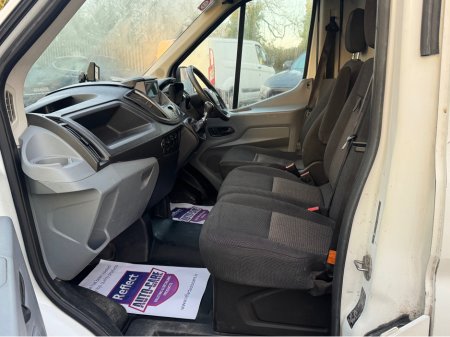 2017 Ford Transit 350 5DR €8,999 thumbnail