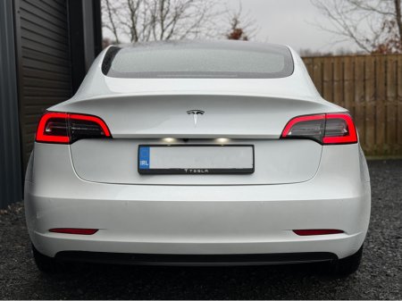 2021 Tesla Model 3 3 STANDARD RANGE PLUS €21,500