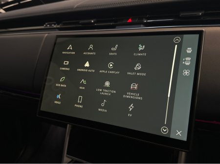 2025 Land Rover Range Rover P460 E-HYBRID HIGH SPEC NEW €149,950 thumbnail