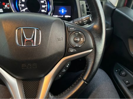 2017 Honda Fit 1.5i Petrol Hybrid L Automatic €13,750 thumbnail