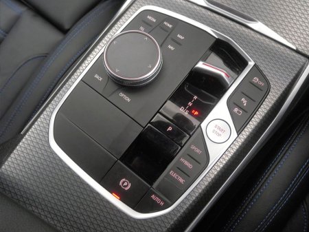 2023 BMW 3 Series 330e M Sport Saloon €43,900 thumbnail