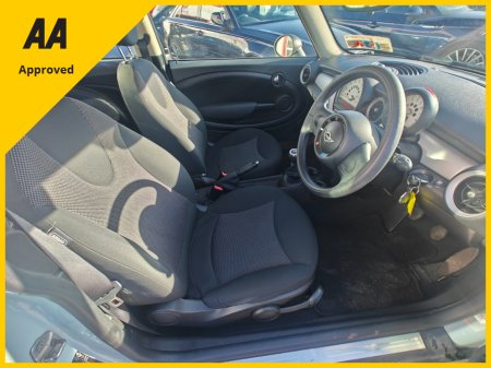 2013 MINI Hatch 2013 1.6  Petrol FIRST €7,950 thumbnail