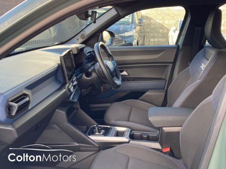 2025 Dacia Duster Expression 1.6 HEV €30,950 thumbnail