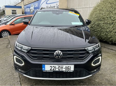 2022 Volkswagen T-Roc STYLE BLACK EDITION AUTOMATIC 2.0 DIESEL //ADAPTIVE CRUISE CONTROL//KEYLESS ENTRY//REVERSE CAMERA//