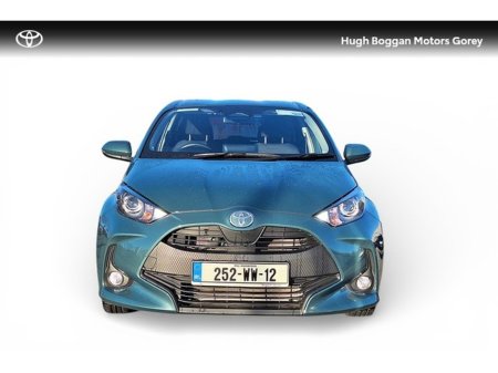 2025 Toyota Yaris YARIS HYBRID 1.5 LUNA thumbnail