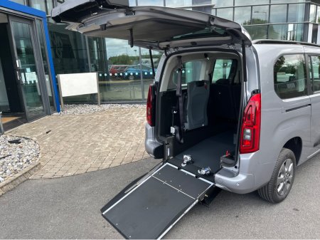 2026 Opel Combo Life Wheelchair Accessible (Taxi Spec ) Auto 7 Seats €59,000