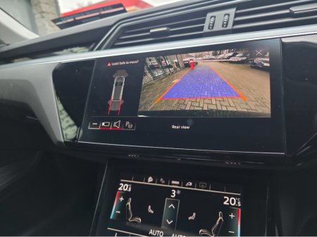 2020 Audi e-tron TECHNIK 50 QUATTRO AUTO. HUGE SPEC. FINANCE ARRANGED. SIMI. AA APPROVED. thumbnail