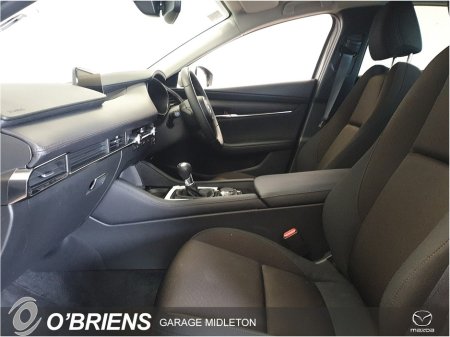 2024 Mazda Mazda3 2024 Mazda3 4SN e-SKYACTIV X 186ps 6MT FWD Exclusive-line SUNR €31,900