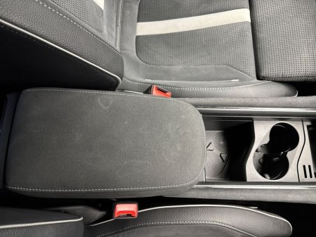 2025 Skoda Kodiaq 2.0TDI SPORTLINE *STEEL GREY* €125 P/W ON PCP €61,995 thumbnail