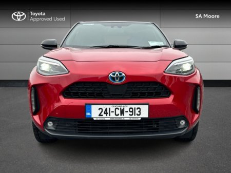 2024 Toyota Yaris Cross LUNA SPORT €31,750 thumbnail