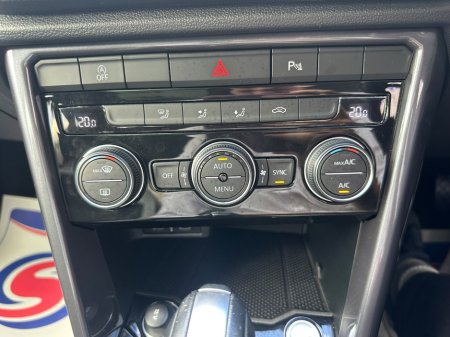 2021 Volkswagen T-Roc 2.0 TDI 150bhp Sport DSG €24,950 thumbnail