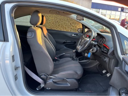 2019 Opel Corsa SRI OPC LINE 1.4 PETROL 3DR //APPLE CARPLAY//OPEL SERVICE HISTORY// €11,950 thumbnail