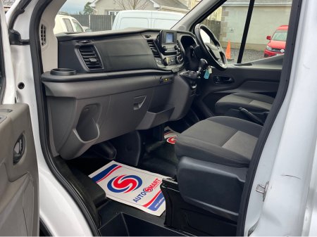 2020 Ford Transit 460 TREND ECOBLUE €25,800 thumbnail