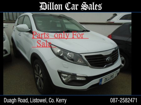 2013 Kia Sportage 3 CRDI    For Parts  ONLY