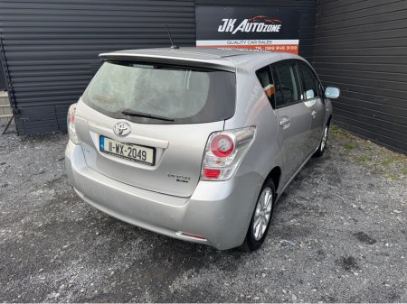 2011 Toyota Corolla Verso 2.0 D-4D LUNA 7 SEATER €5,495 thumbnail