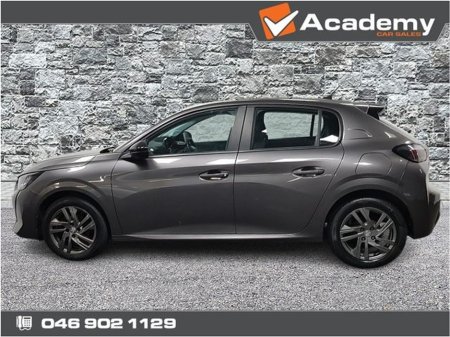 2022 Peugeot 208 Active 1.2 75 6.3 4DR €13,990 thumbnail