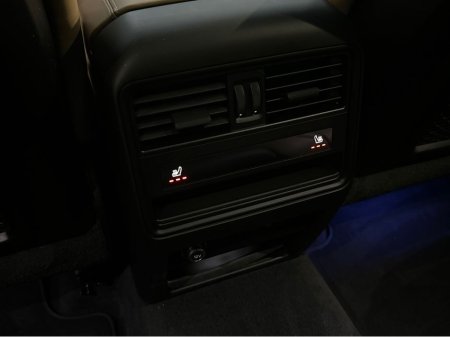 2024 Porsche Cayenne 3.0 V6 E-HYBRID MEGA  SPEC €109,950 thumbnail