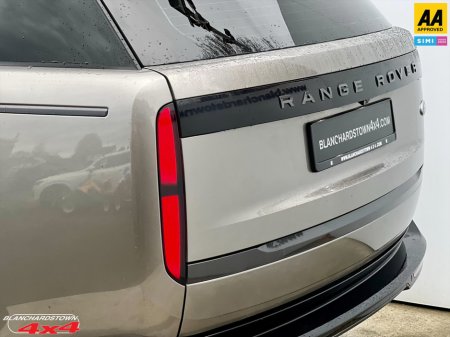 2023 Land Rover Range Rover 1ST EDITION D350 DIESEL POWERHOUSE €149,900 thumbnail