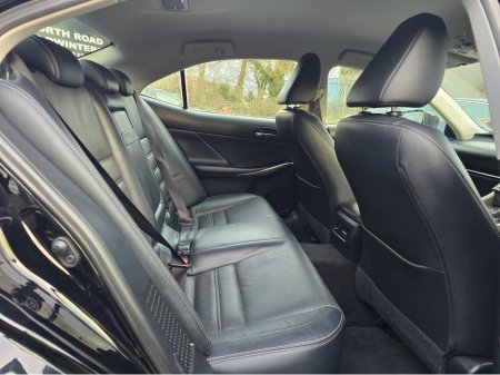 2014 Lexus IS 300 h 300 H EXECUTIVE EDITION E-C E-CVT 4DR 2.5 A €13,650 thumbnail