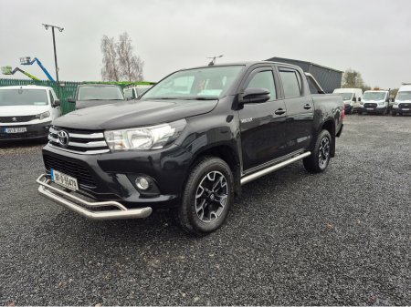 2018 Toyota Hilux 2.4 D-4D ACTIVE DC 4WD 14 148HP 4DR €21,950 thumbnail