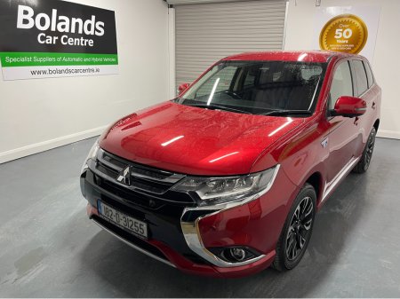 2018 Mitsubishi Outlander (Low Kms) 2.0 PHEV HYBRID AUTOMATIC 5DR MODEL  www.bolandscarcentre.ie €19,900