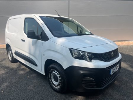 2021 Peugeot Partner  €14,750