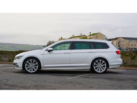 2016 Volkswagen Passat  €17,950 thumbnail