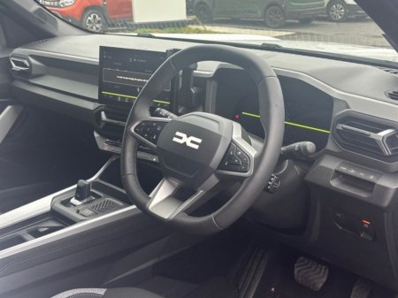 2026 Dacia Bigster BIGSTER COMMERCIAL TO ORDER thumbnail