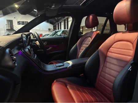 2021 Mercedes-Benz GLC Class 300 DE AMG LINE PREMIUM + 4M €39,950 thumbnail