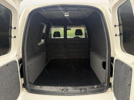 2020 Volkswagen Caddy C20 TRENDLINE TDI €15,160 thumbnail