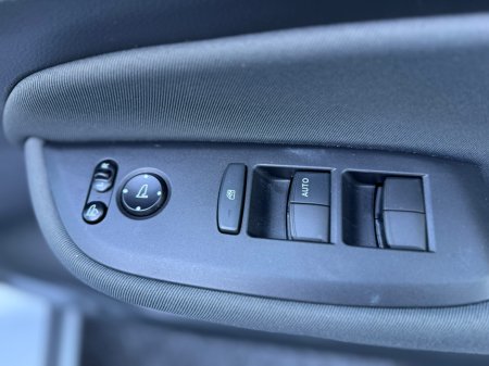 2020 Honda Fit  €15,490