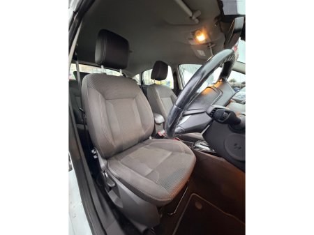 2016 Ford Fiesta ABA-WF0SFJ 5DR AUTO €10,950 thumbnail