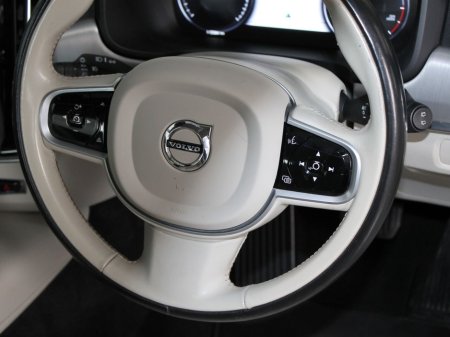 2020 Volvo V90 D4 MOM AT 5DR Auto €33,750 thumbnail