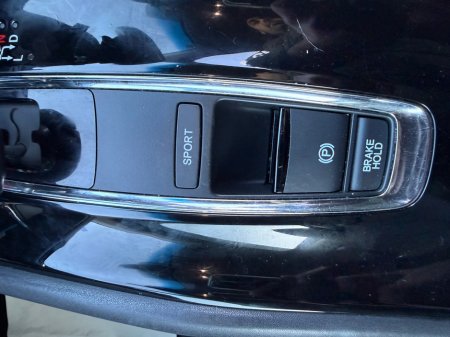 2016 Honda Vezel  €15,950 thumbnail