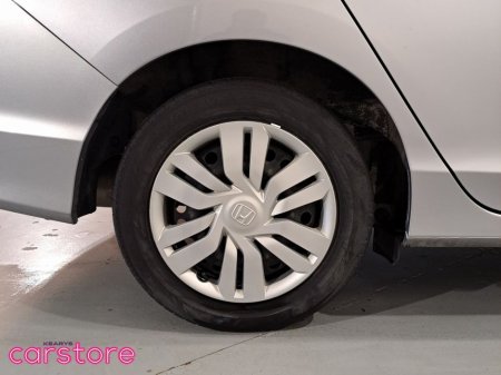 2018 Honda Grace GRACE DAA-GM4 4 DR AUTO €15,880 thumbnail