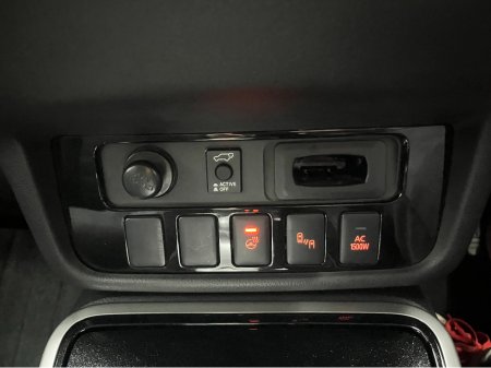 2019 Mitsubishi Outlander €18950! 2019 MITSUBISHI OUTLANDER PHEV G 2.4 AUTOMATIC / CRUISE CONTROL / 360° PARKING CAMERA / PADDLE SHIFTER / ELECTRIC HEATED SEATS / HEATED STEERING WHEEL €18,950 thumbnail