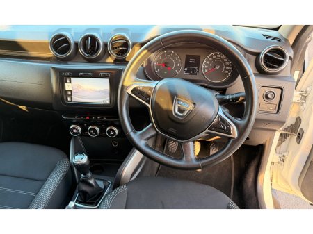 2019 Dacia Duster PRESTIGE white DCI 115 M 4DR €10,950 thumbnail